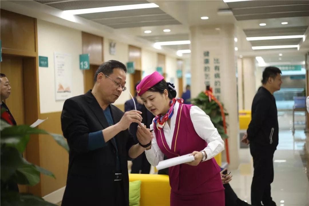 24小时套医保卡(北京医保卡使用指南)